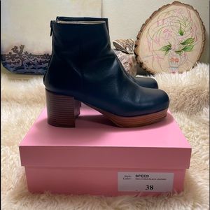 Intentionally___ Speed Ankle Boot 38